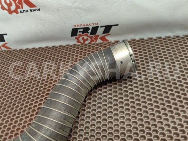 Патрубок интеркулера BMW X3 