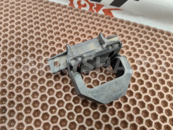 Кронштейн радиатора BMW 3er 