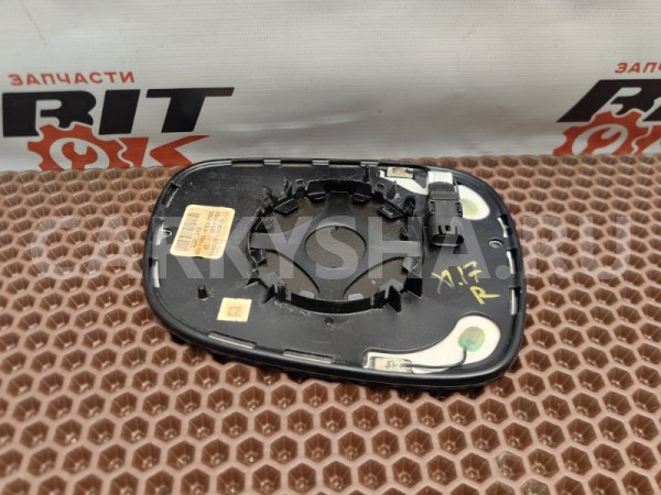 Зеркальный элемент с затемнением BMW X1 