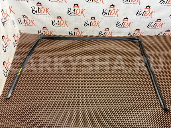 Уплотнитель двери BMW X5 