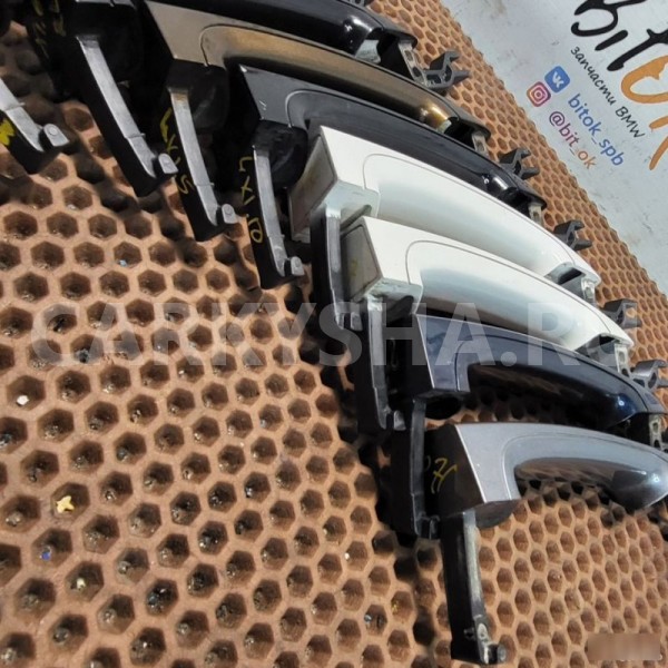 Внешняя ручка двери BMW X1 