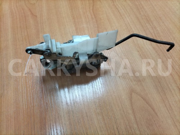 Замок двери передний правый Toyota Carina E AТ191 Toyota Carina 