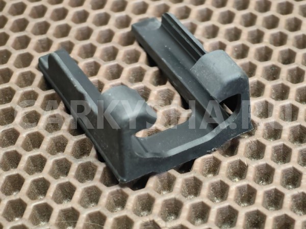 Накладка салазки BMW X1 