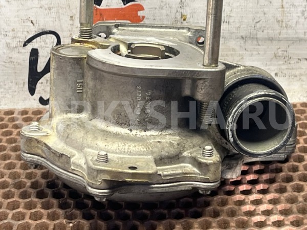 Водяной насос помпа BMW 3er 