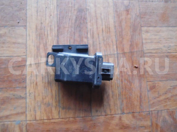 Датчик открытия двери Toyota Camry XV40 (2006—2009) Toyota Camry оригинальный номер 8999130050