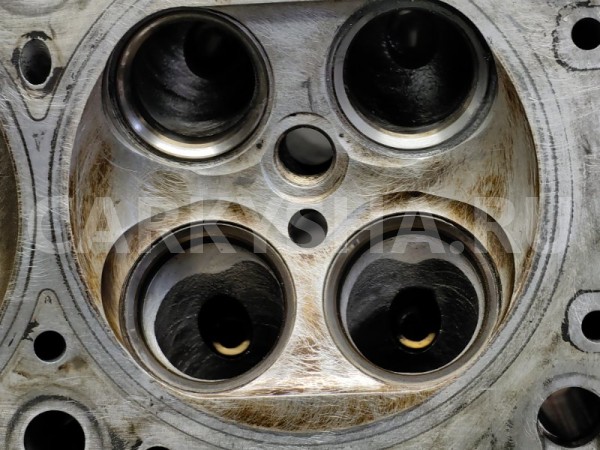 Головка блока цилиндров BMW 7er 