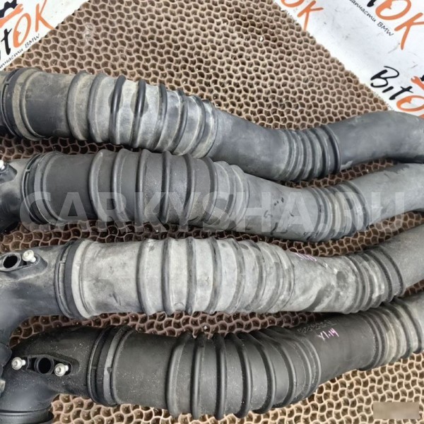 Патрубок интеркулера BMW X1 