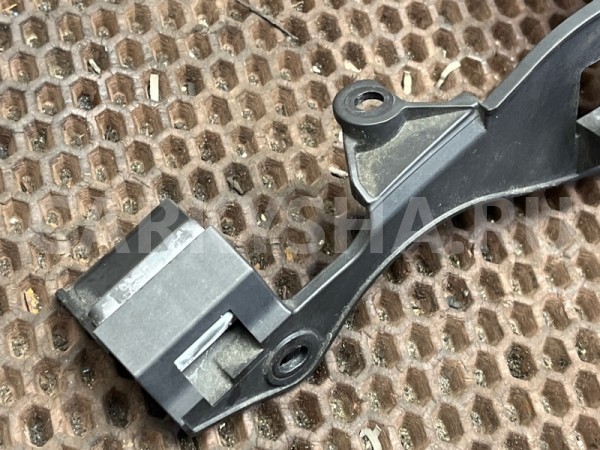 Кронштейн проводки двигателя BMW X1 