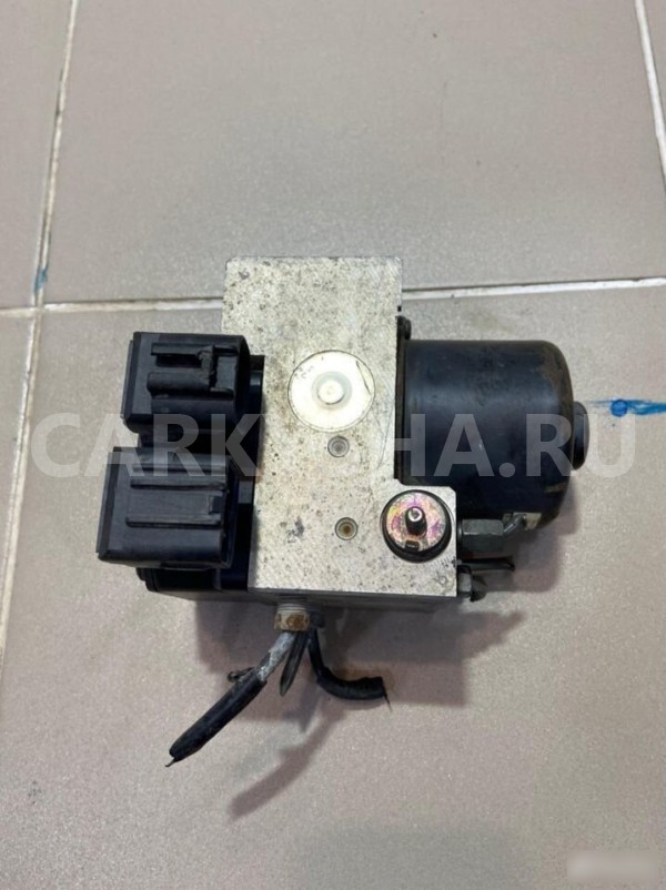 Блок ABS Toyota Mark II Wagon Qualis Toyota Mark II оригинальный номер 4451033070