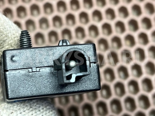 Антенный разветвитель BMW X3 