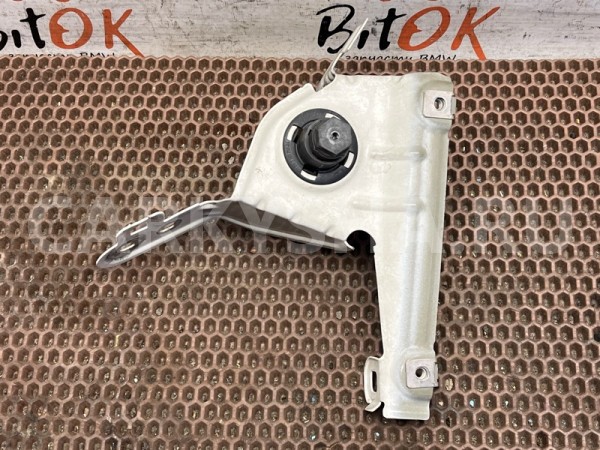 Кронштейн крыла фары BMW X3 