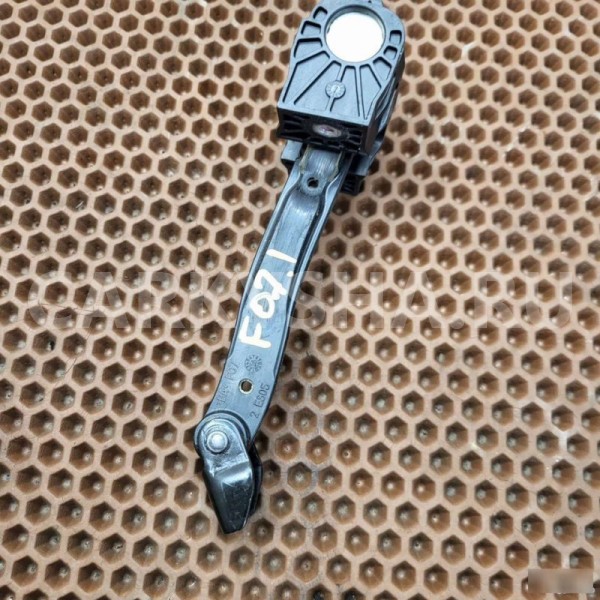 Ограничитель двери BMW 5er 