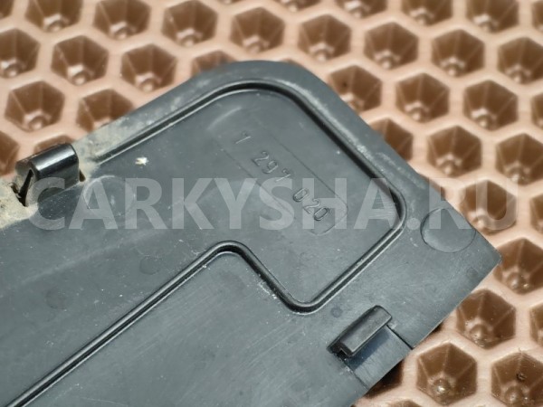 Накладка фонаря BMW X1 