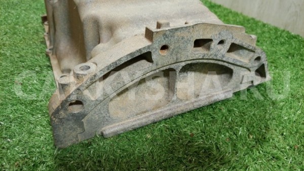 Поддон двигателя Mazda CX-7 2009 Mazda CX-7 