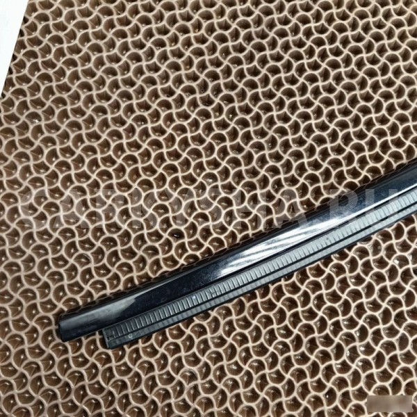 Молдинг двери BMW X3 