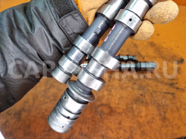 Распредвал пара Toyota yaris vitz 2SZ FE 1.3 Toyota Yaris 