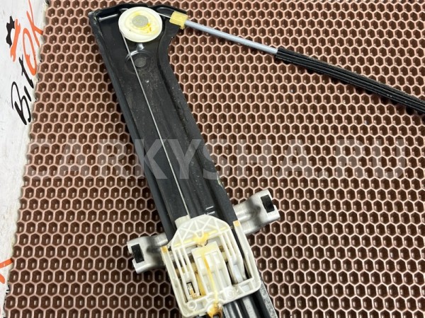 Стеклоподъемник BMW X5 