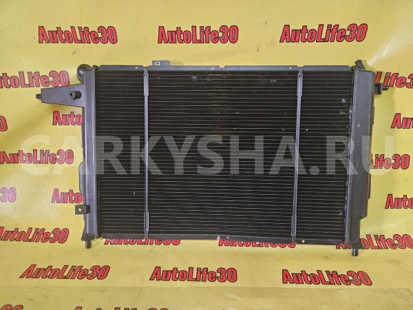 Радиатор основной Opel Vectra 