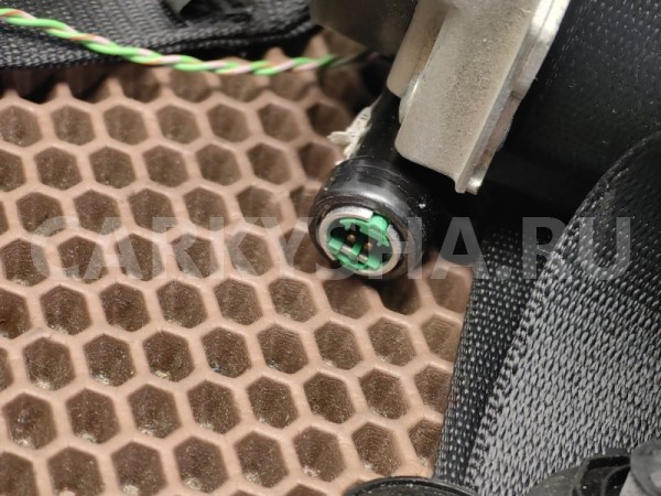 Ремни безопасности BMW X1 