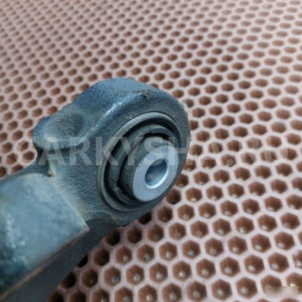 Кулак поворотный BMW X1 