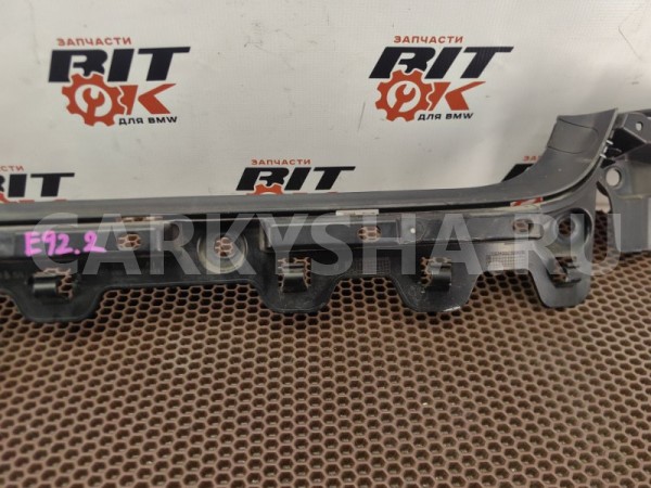 Кронштейн бампера средний BMW 3er оригинальный номер 51 12 7 128 247, 51 12 7 128 247, 51127128247, 7128247