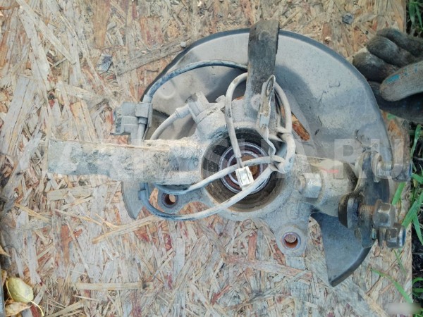 Кулак поворотный передний правый Lifan Solano 620 Lifan Solano 