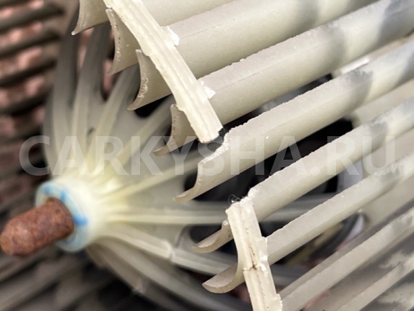 Моторчик отопителя BMW 5er 