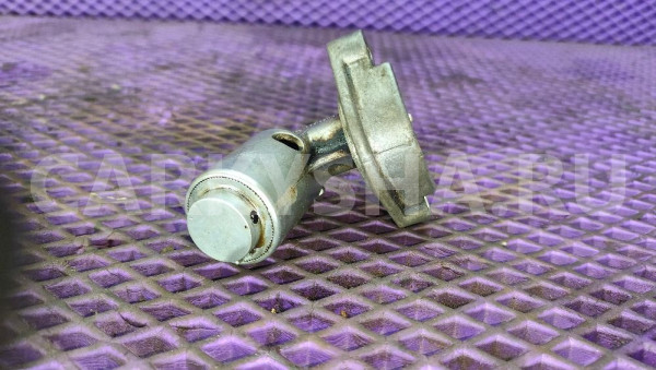 Датчик уровня масла Mercedes-Benz W124 Mercedes-Benz W124 оригинальный номер 1245420017