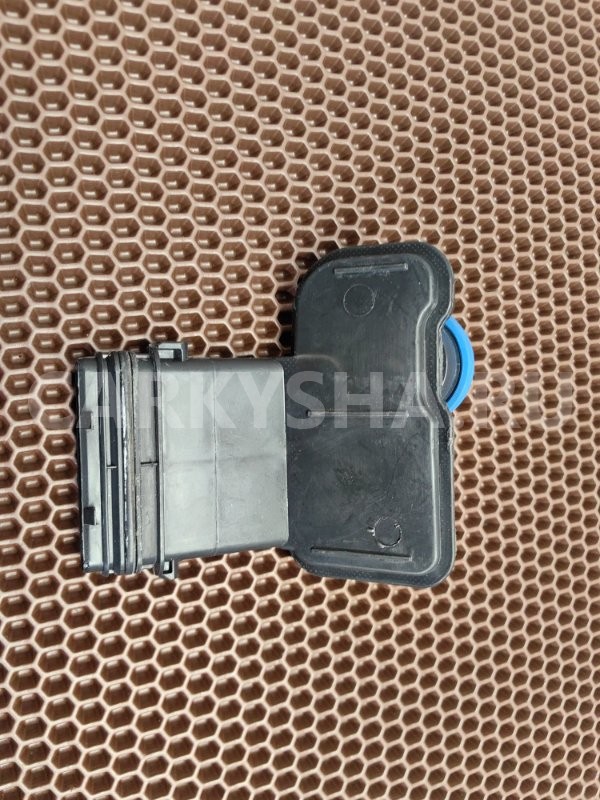 Горловина бачка стеклоомывателя BMW 5er 