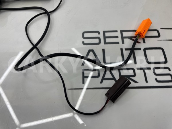 Преднатежитель ремня безопасности передний правый Ford Mondeo 