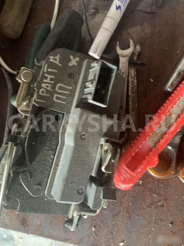 Замок двери передней правой ВАЗ (LADA) Granta I (2011—2018) ВАЗ (Lada) Granta 