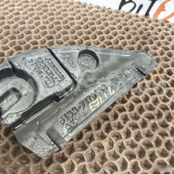 Уплотнитель сетки BMW X6 