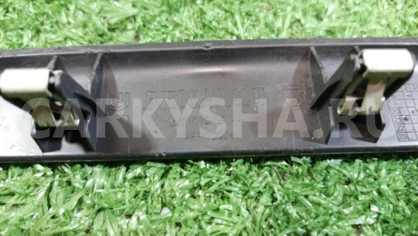 Накладка на торпедо Renault Duster 2021 Renault 17 оригинальный номер 683101242R