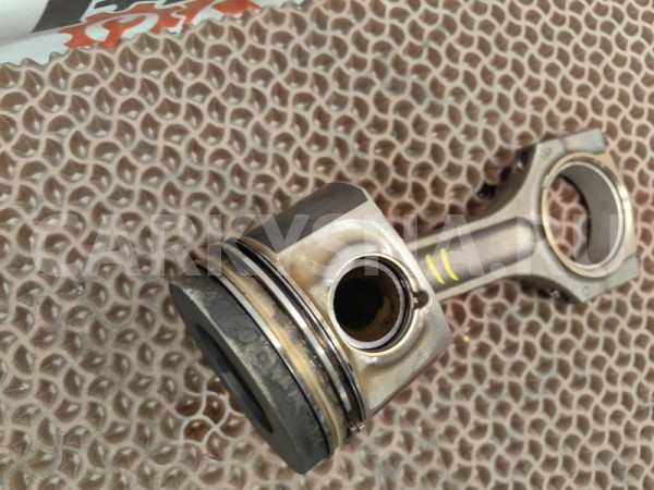 Шатун с поршнем BMW X5 