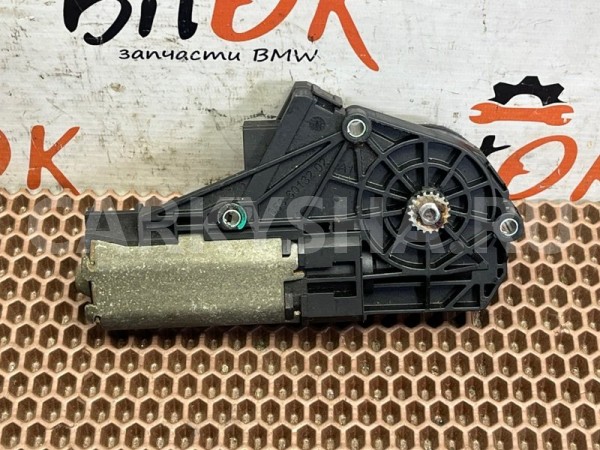 Моторчик люка BMW X6 