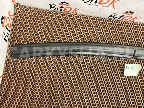 Уплотнительная резинка крыла BMW X1 