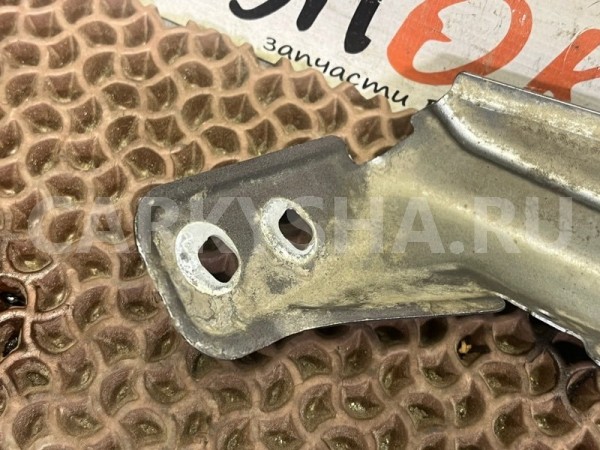 Кронштейн крыла BMW X3 