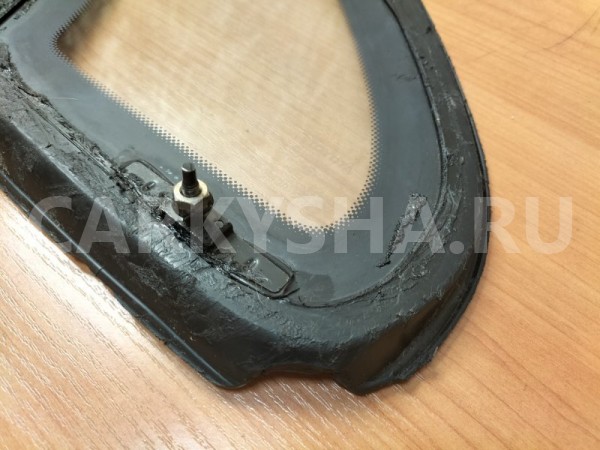 Стекло глухое (форточка) заднее правое Toyota Toyota Carina оригинальный номер 6812320600