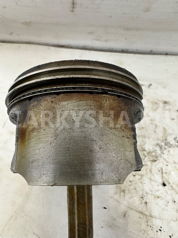 Шатун с поршнем Toyota Yaris 1.3 Toyota Yaris оригинальный номер 1320109651