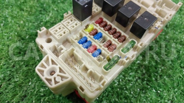 Блок предохранителей салонный Mitsubishi Outlander Mitsubishi Outlander 
