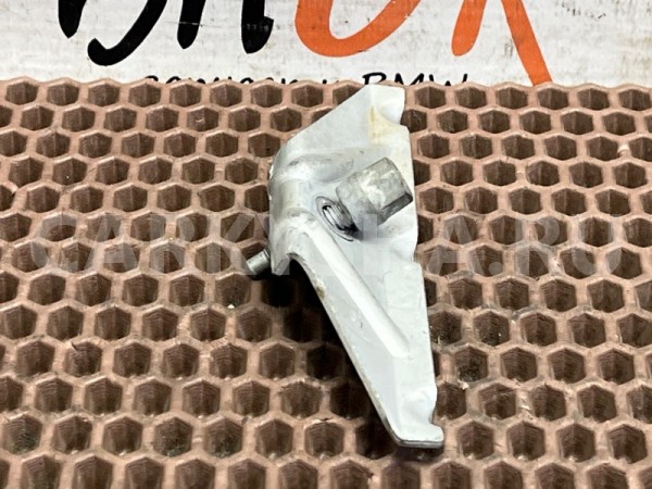 Кронштейн АКБ BMW X1 