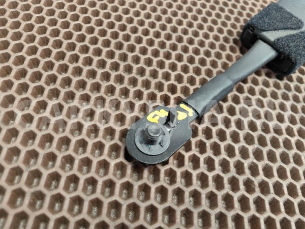 Замок ремня безопасности BMW X1 