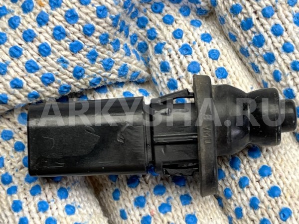 Выталкиватель лючка бака BMW 3er 