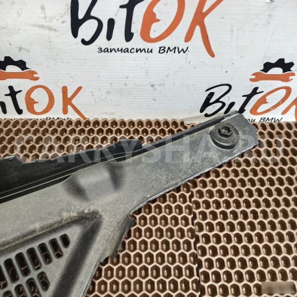 Крышка салонного фильтра BMW X5 
