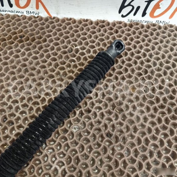 Амортизатор крышки багажника BMW X3 