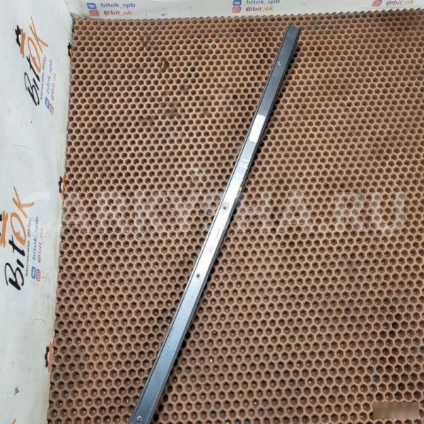 Накладка двери BMW X3 