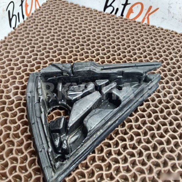 Уплотнитель зеркала BMW X1 