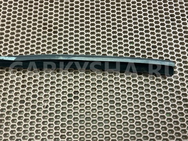 Уплотнитель стекла двери BMW 5er 