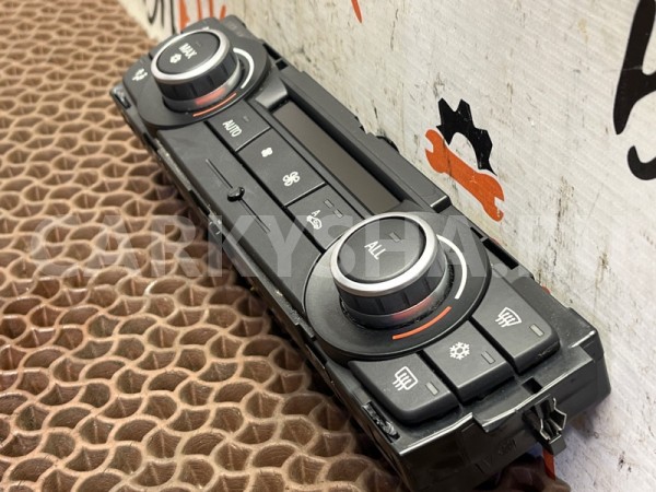 Блок климат-контроля BMW X1 