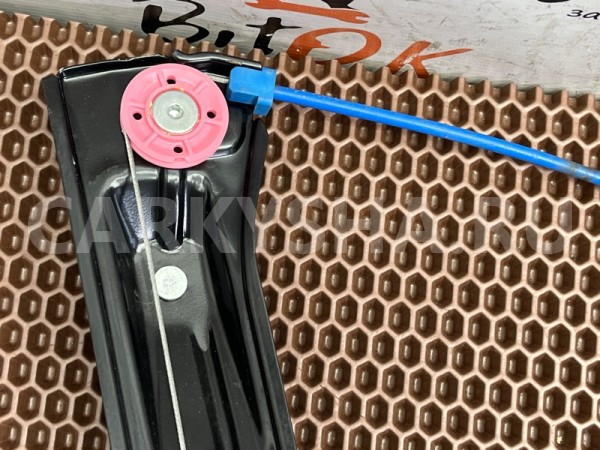 Стеклоподъемник BMW 3er 